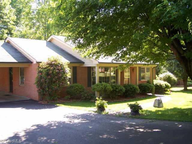 141 Ridgeview Drive Mount Airy, NC 27030 - Photo 1 of 7 Exterior Front.