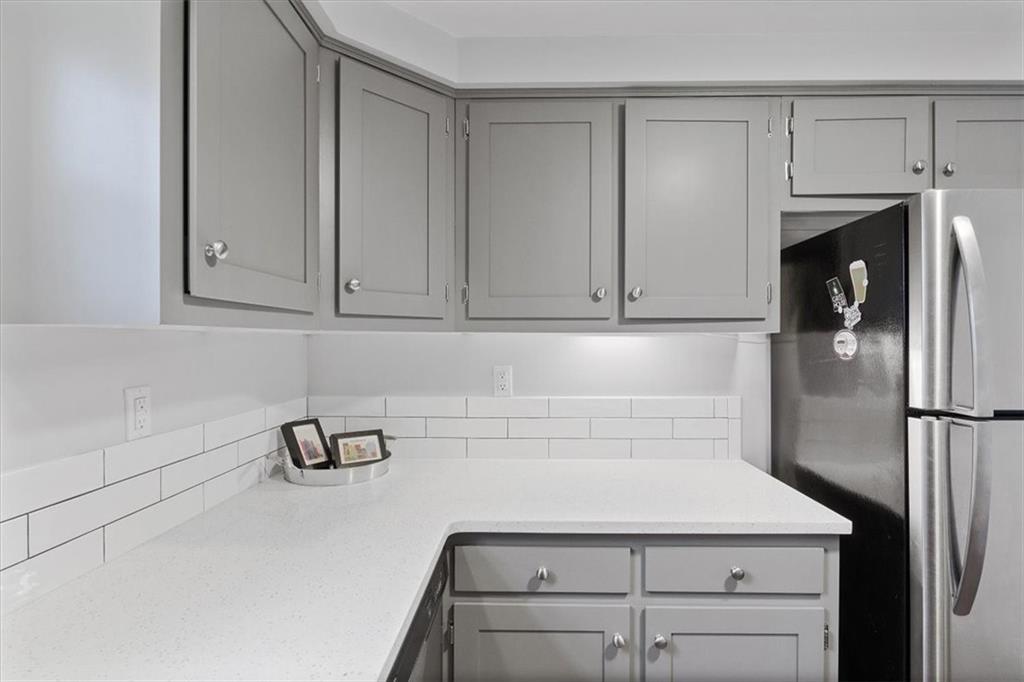 3719 Mt Troy Road Pittsburgh, PA 15212 - Photo 9 of 25 Gallery Image 9