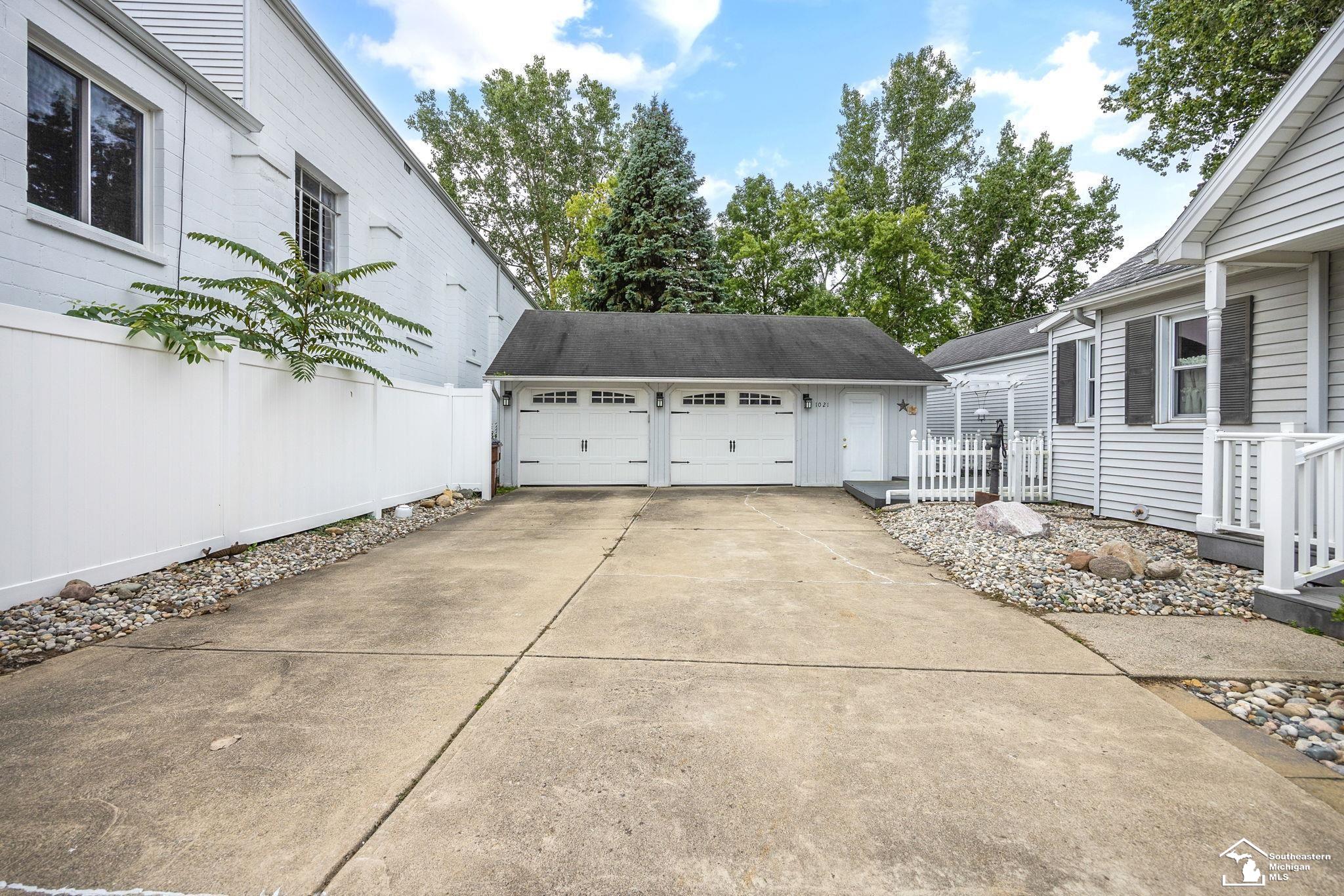 1021 West Temperance Road Temperance, MI 48182 - Photo 34 of 39