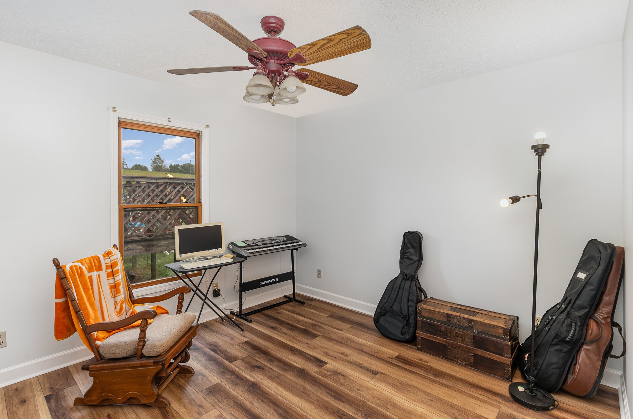 3831 Armstrong Road Springfield, TN 37172 - Photo 21 of 30 a bedroom with furniture and a window