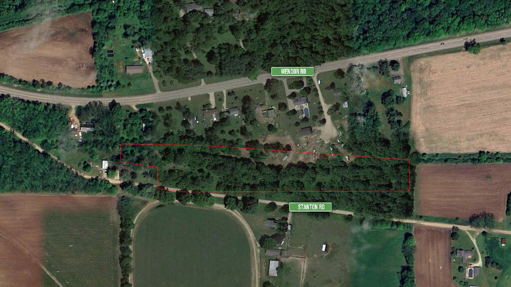 982 Stanton Road Sherwood, MI 49089 - Photo 3 of 35 02