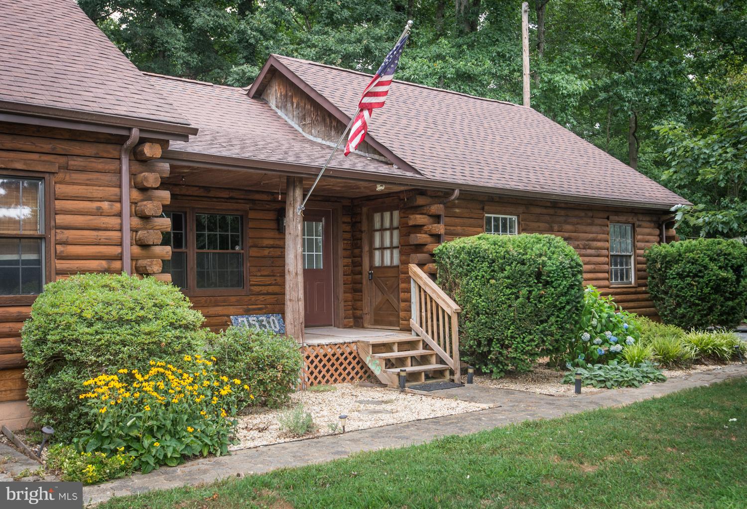 Exterior (Front)