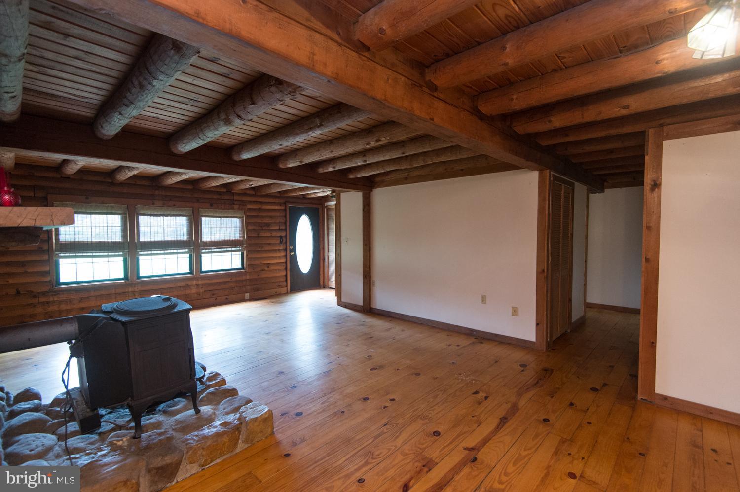 7530 Harmony Road Preston, MD 21655 - Photo 10 of 24 Living Room