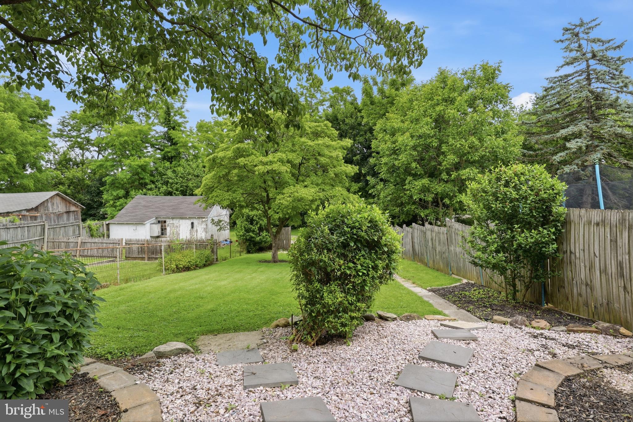 105 East Maple Street Dallastown, PA 17313 - Photo 33 of 54