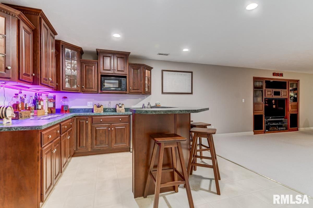 3221 Falcon Point Springfield, IL 62711 - Photo 36 of 44