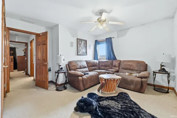 1312 Bell Brook Boulevard, Bluffton, IN 46714