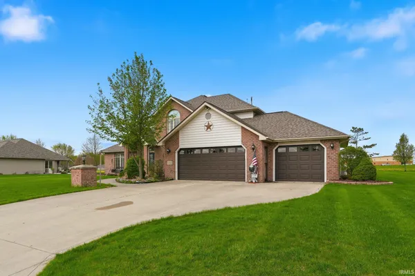 1312 Bell Brook Boulevard, Bluffton, IN 46714