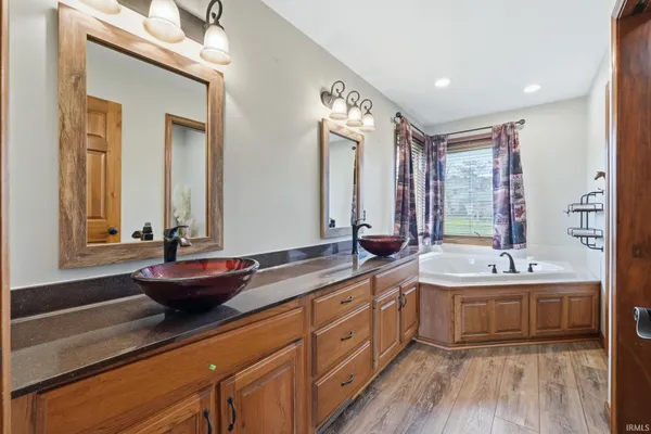 1312 Bell Brook Boulevard, Bluffton, IN 46714