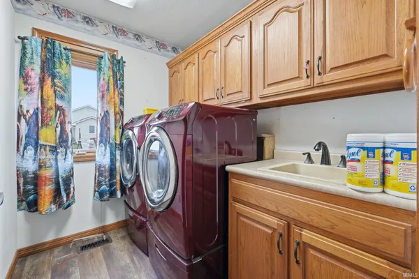 1312 Bell Brook Boulevard, Bluffton, IN 46714