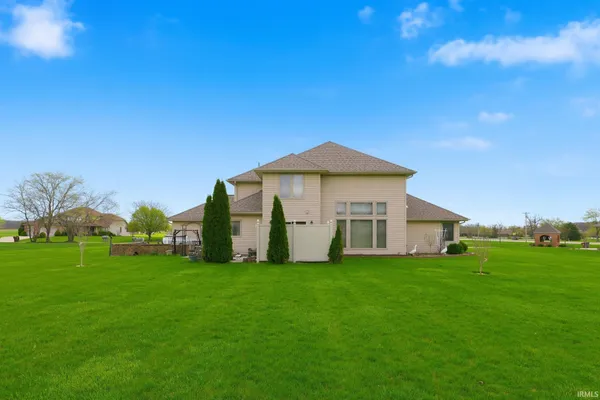 1312 Bell Brook Boulevard, Bluffton, IN 46714