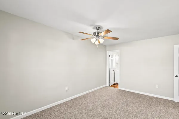 $1,595 | 17 Crown Point Road, Hubert, NC 28539