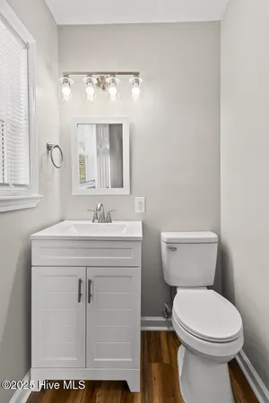 $1,595 | 17 Crown Point Road, Hubert, NC 28539