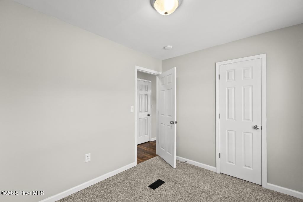 17 Crown Point Road Hubert, NC 28539 - Photo 13 of 22 425A7686