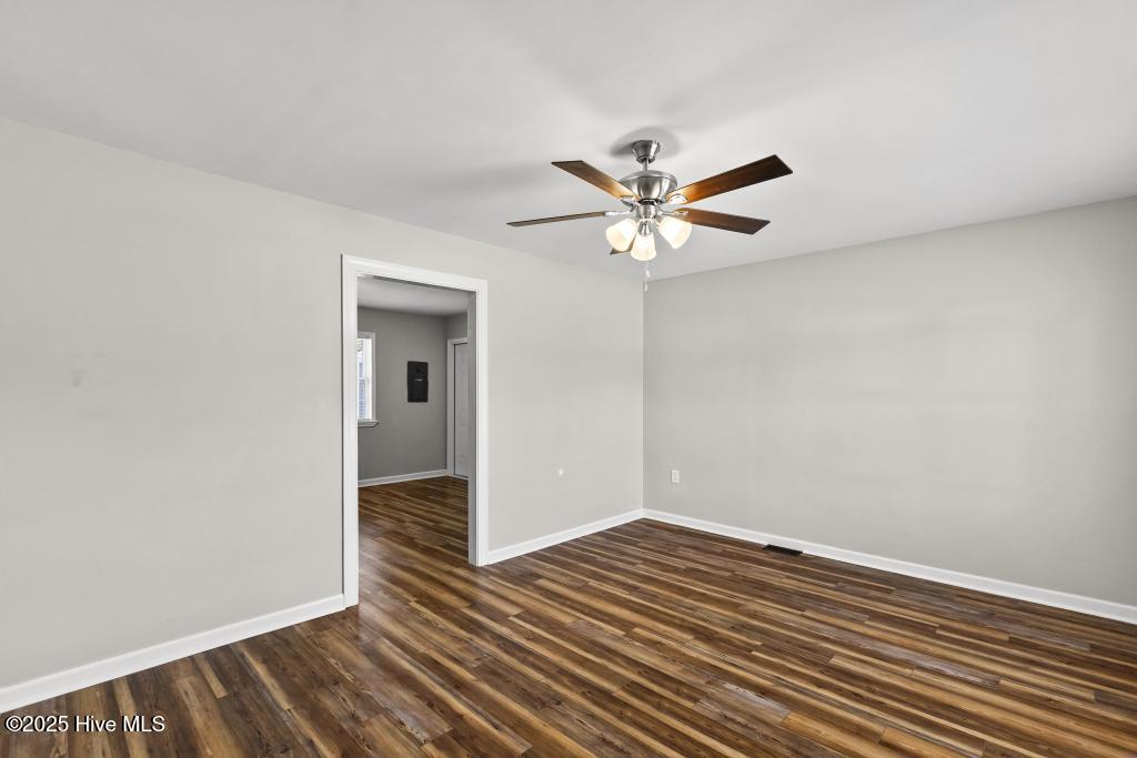 17 Crown Point Road Hubert, NC 28539 - Photo 5 of 22 425A7659