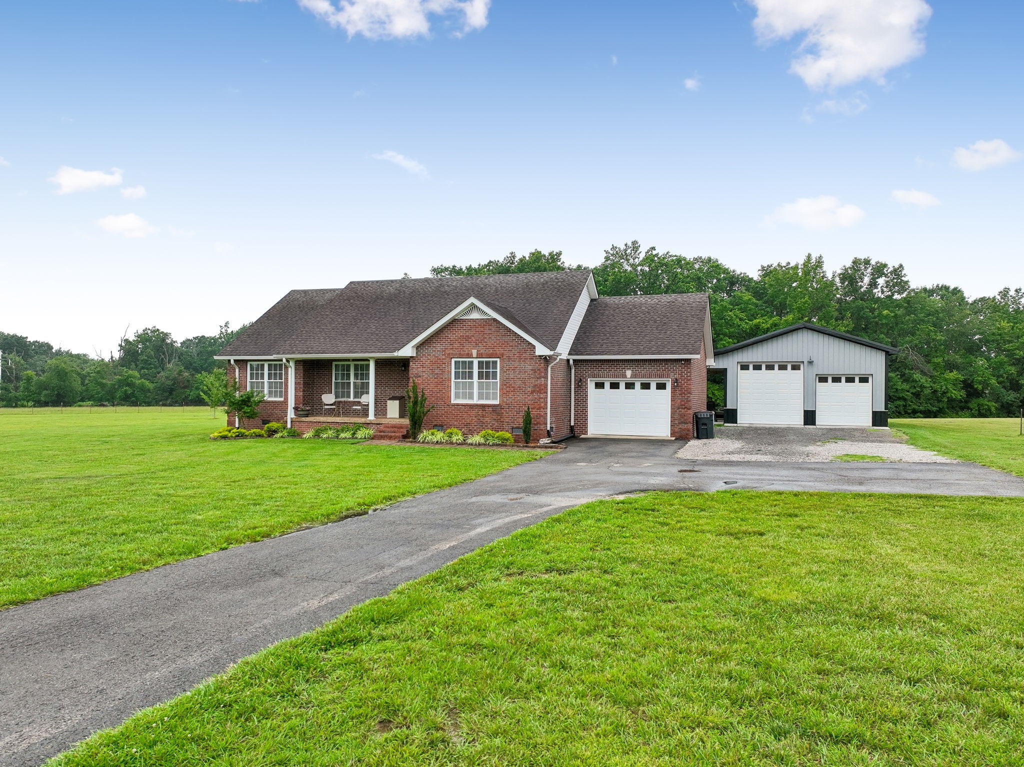 1363 Mt Vernon Road Bethpage, TN 37022 - Photo 1 of 46