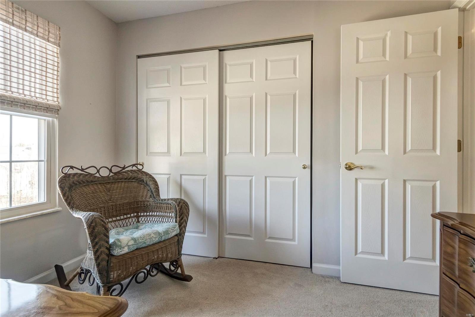 721 Oak Run Lane Ballwin, MO 63021 - Photo 23 of 43