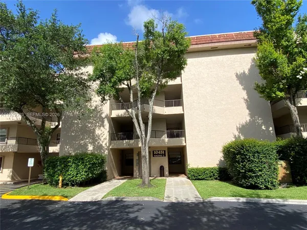 $2,150 | 10451 West Broward Boulevard, Unit 405, Plantation, FL 33324