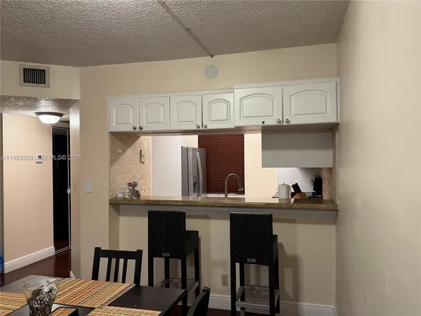 $2,150 | 10451 West Broward Boulevard, Unit 405, Plantation, FL 33324