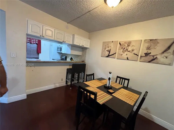 $2,150 | 10451 West Broward Boulevard, Unit 405, Plantation, FL 33324