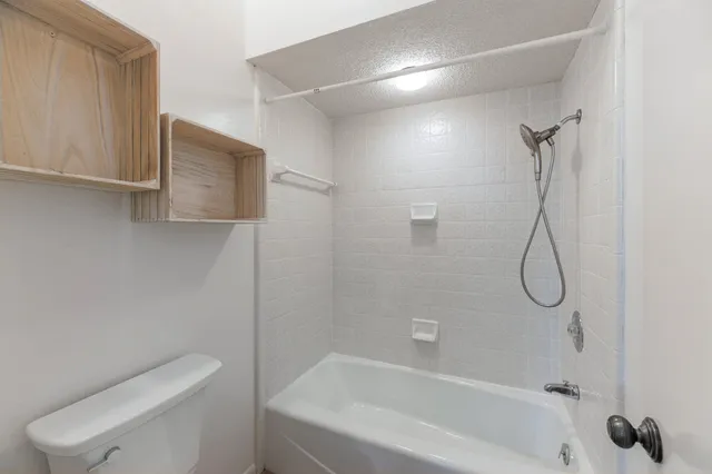 $315,000 | 409 Hi There, Horseshoe Bay, TX 78657