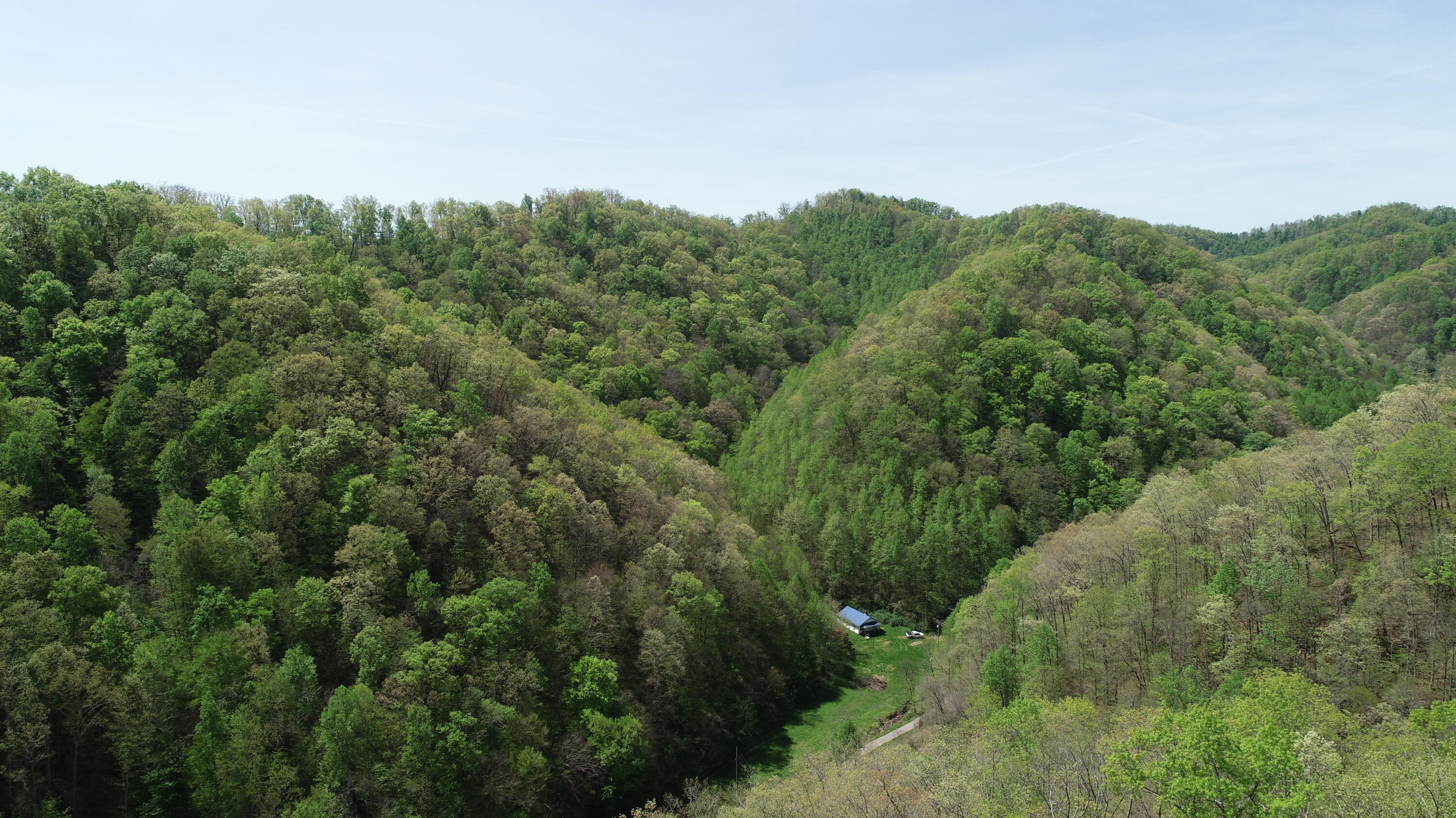290 Rock House Branch Road Manchester, KY 40962 - Photo 4 of 24 DJI_0604