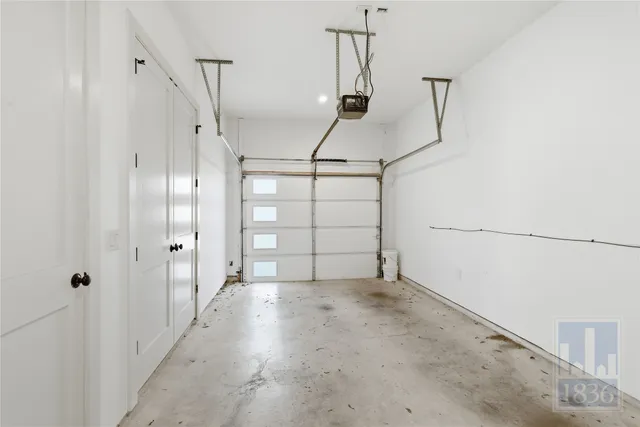 $3,700 | 4701 Sara Drive, Unit A, Austin, TX 78721