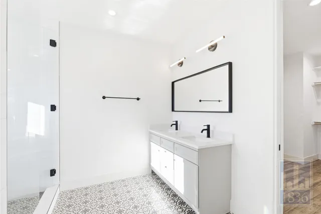 $3,700 | 4701 Sara Drive, Unit A, Austin, TX 78721