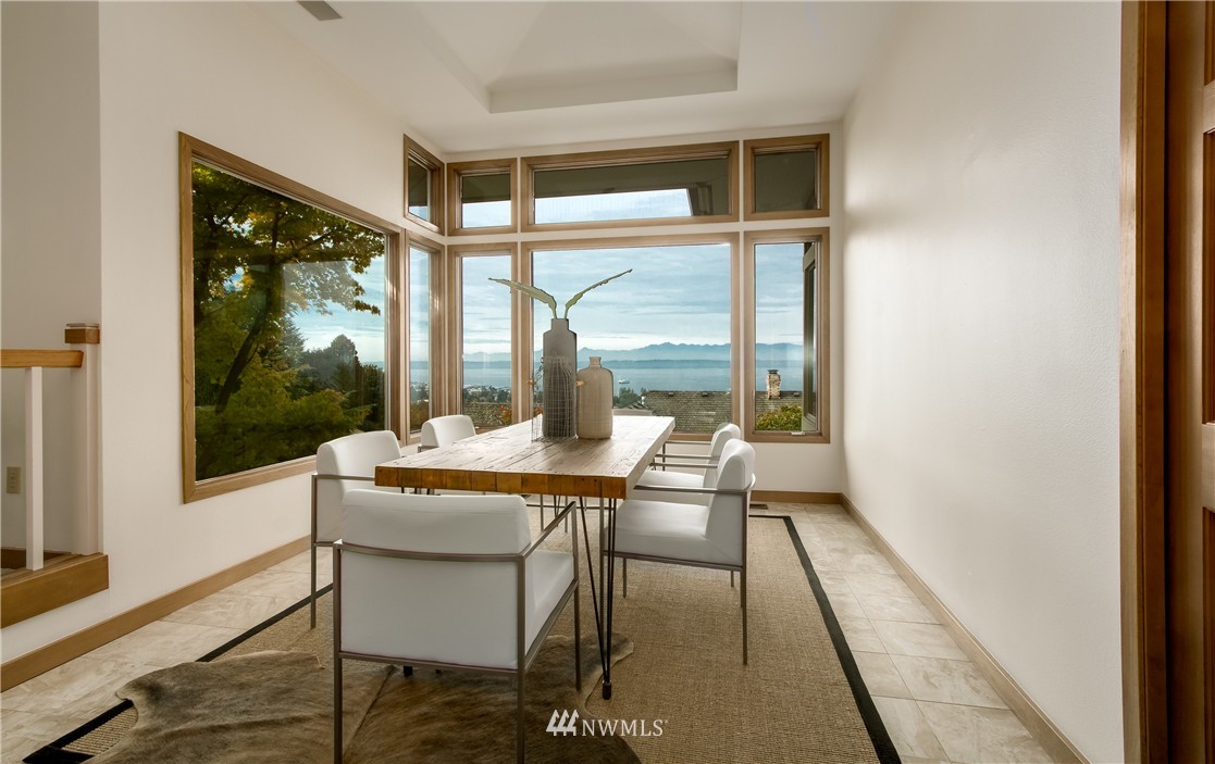 1235 Viewland Way Edmonds, WA 98020 - Photo 5 of 25