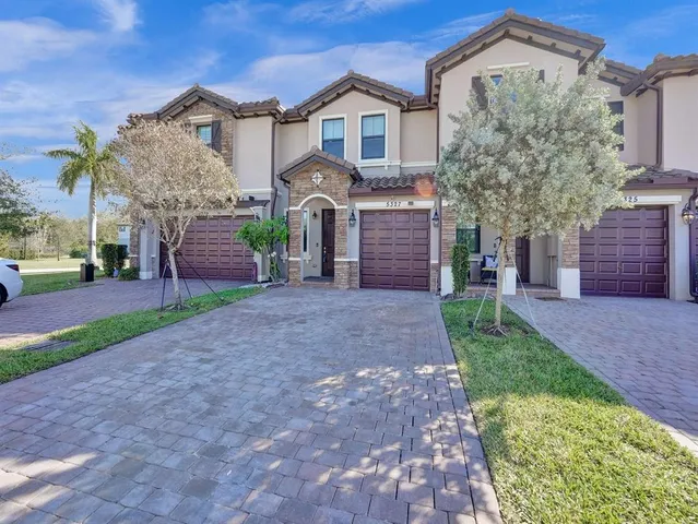 $3,500 | 5327 Santa Maria Avenue, Boynton Beach, FL 33436