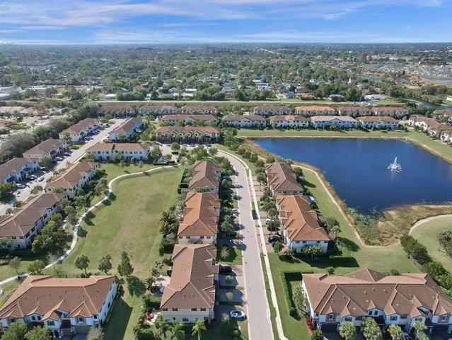 $3,500 | 5327 Santa Maria Avenue, Boynton Beach, FL 33436