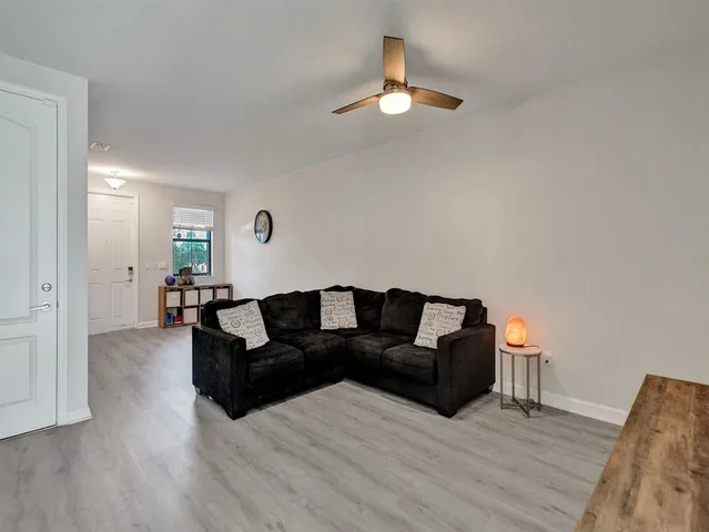 $3,500 | 5327 Santa Maria Avenue, Boynton Beach, FL 33436