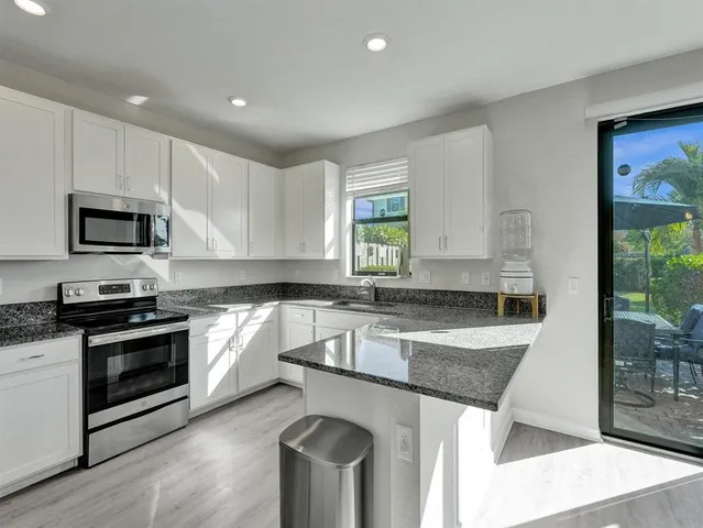 $3,500 | 5327 Santa Maria Avenue, Boynton Beach, FL 33436