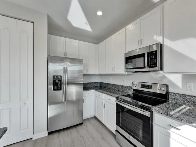 $3,500 | 5327 Santa Maria Avenue, Boynton Beach, FL 33436