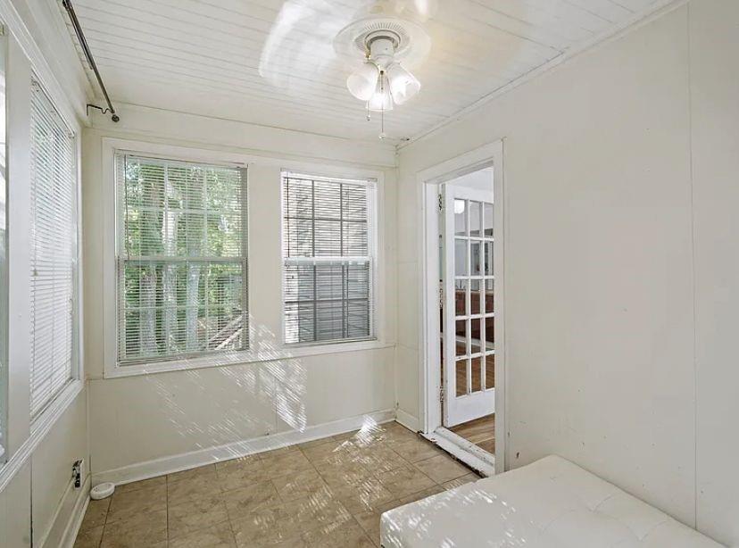 2371 Ben Hill Road Atlanta, GA 30344 - Photo 17 of 20