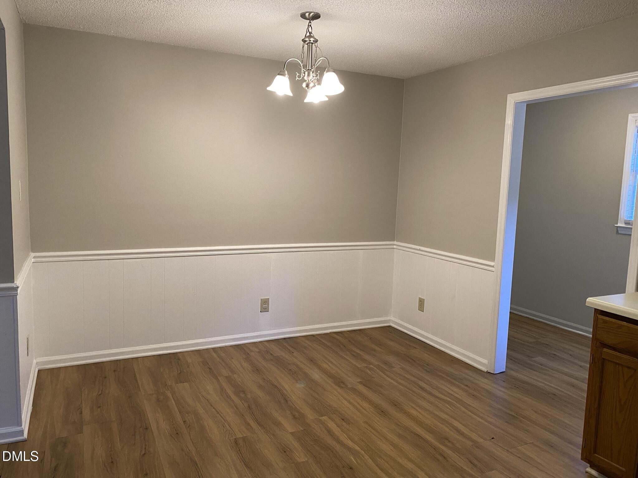 4036 Greenleaf Street, Unit 103 Raleigh, NC 27606 - Photo 5 of 17 IMG_9462