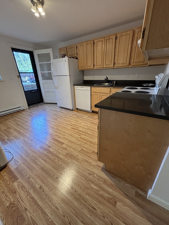 69 Nicholas Road, Unit D Framingham, MA 01701 - Photo 4 of 10 Gallery Image 4