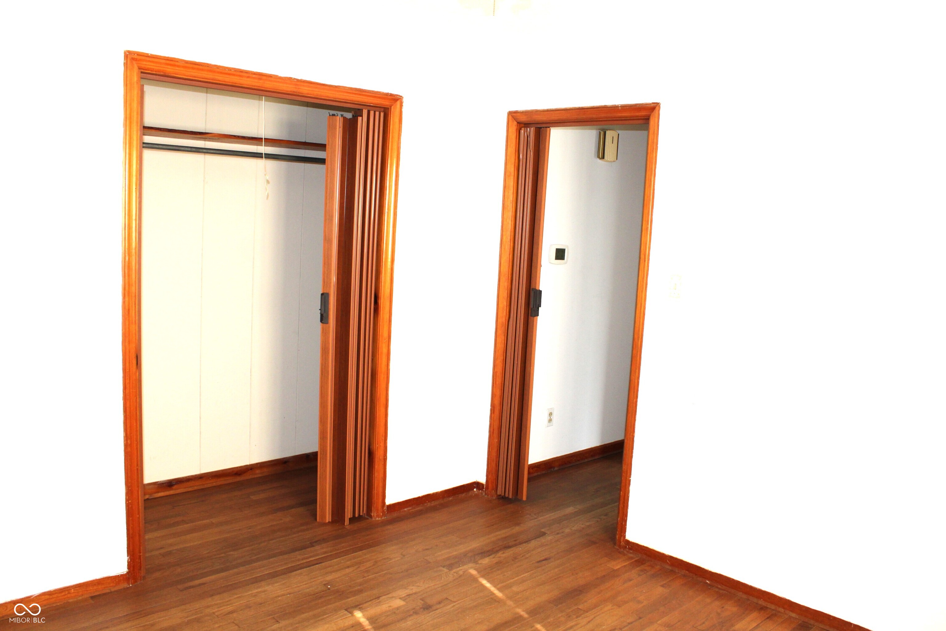 10327 Old National Road Indianapolis, IN 46231 - Photo 11 of 28