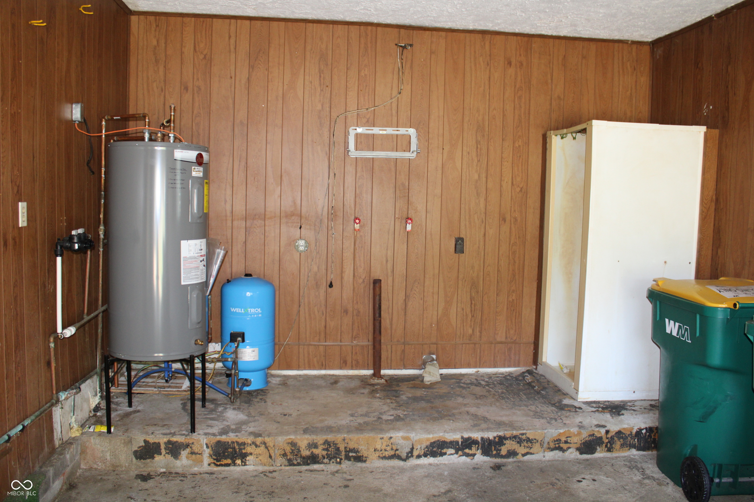 10327 Old National Road Indianapolis, IN 46231 - Photo 21 of 28