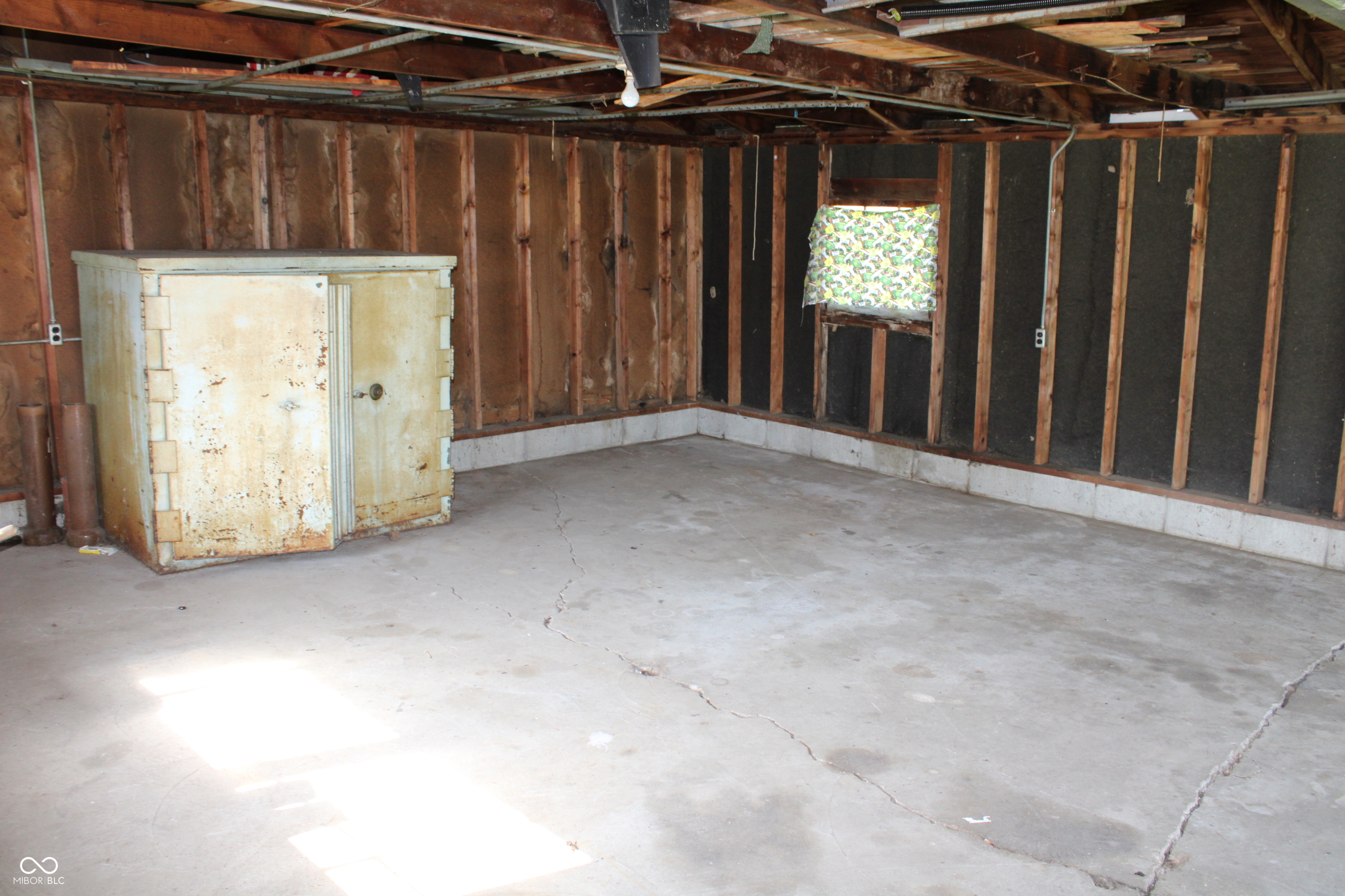 10327 Old National Road Indianapolis, IN 46231 - Photo 23 of 28