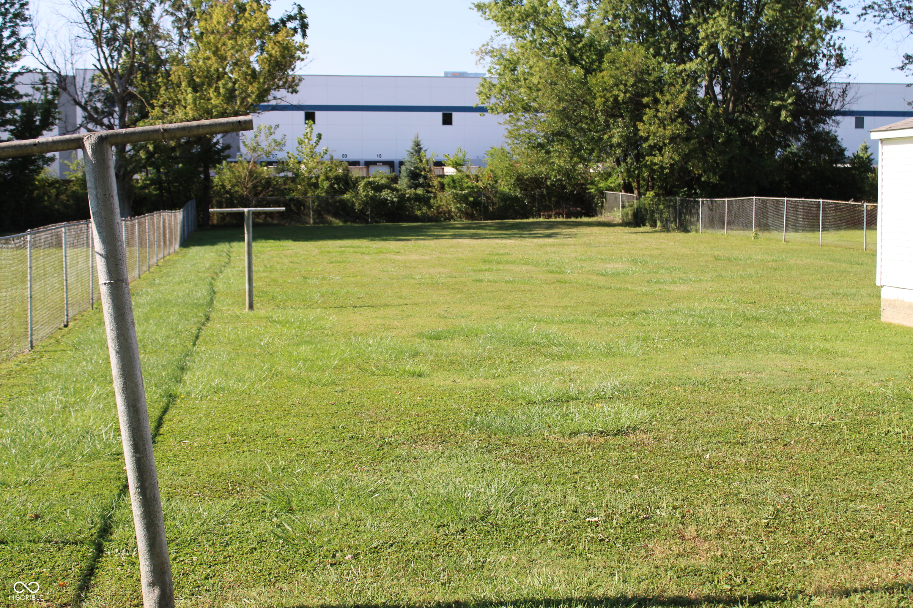 10327 Old National Road Indianapolis, IN 46231 - Photo 25 of 28