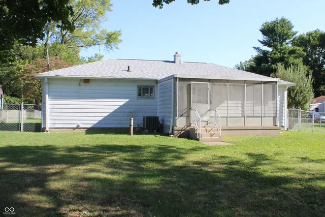 $210,000 | 10327 Old National Road, Indianapolis, IN 46231