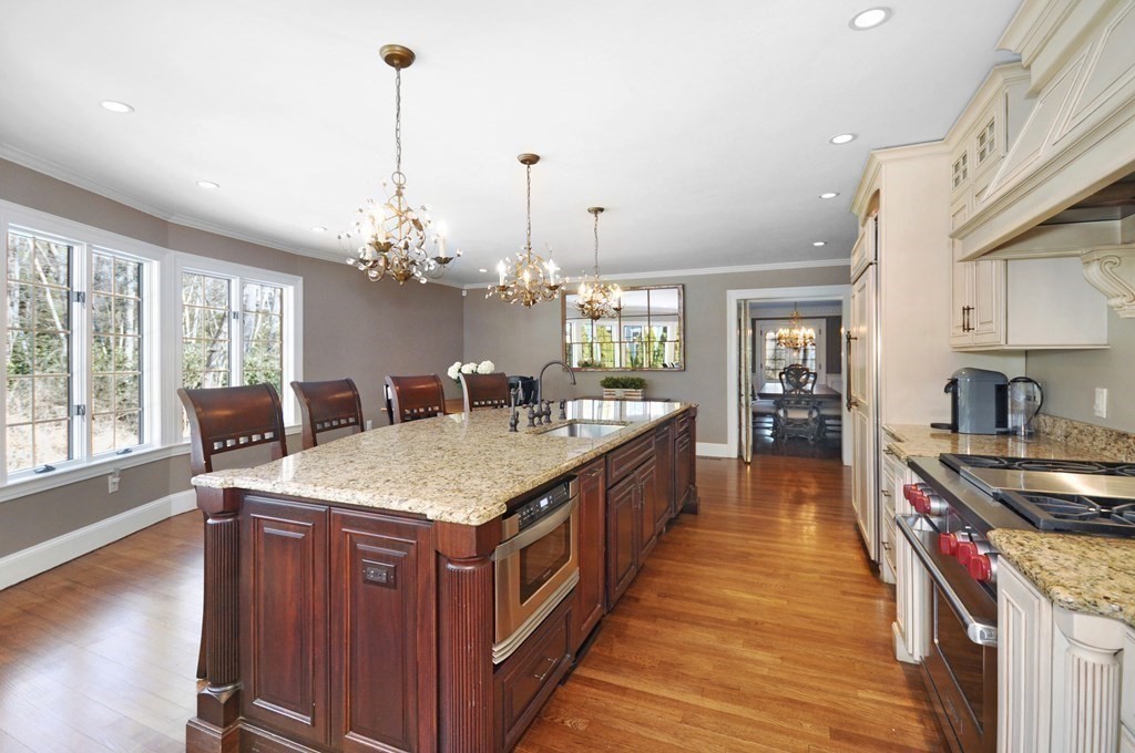 5 Fernway Winchester, MA 01890 - Photo 8 of 42