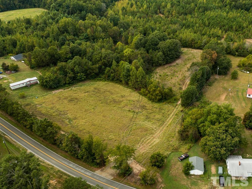 1 Country Club Road Roxboro, NC 27574 - Photo 13 of 29 a view of a garden