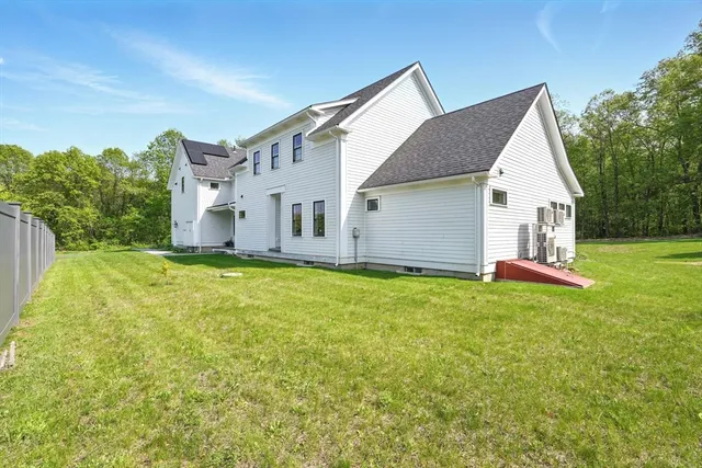 $975,000 | 13-15 Vista Terrace, Amherst, MA 01002