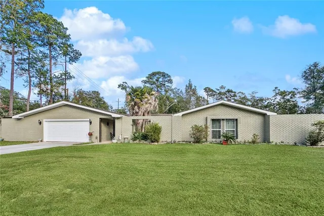 $410,000 | 697 Cambronne Street, Mandeville, LA 70448
