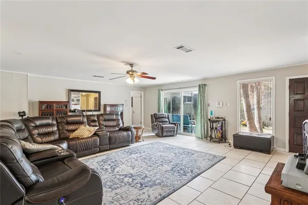 $405,000 | 697 Cambronne Street, Mandeville, LA 70448