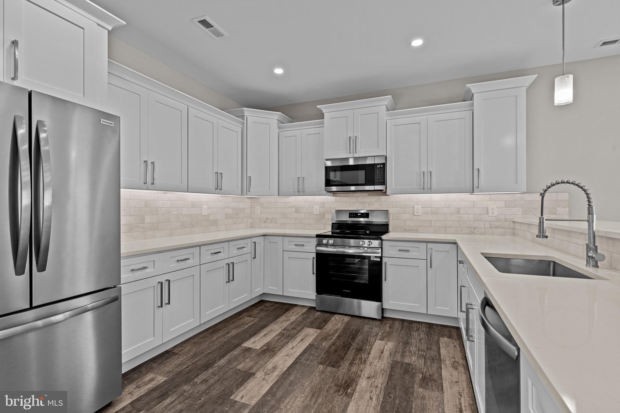 1024 Anne Street Croydon, PA 19021 - Photo 12 of 51 Gallery Image 12