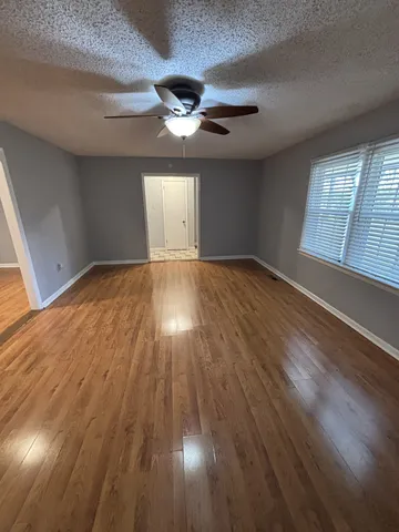 $2,500 | 106 Carol Drive, Murfreesboro, TN 37128