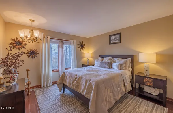 $1,700,000 | 3606 Honeywood Drive, Johnson City, TN 37604