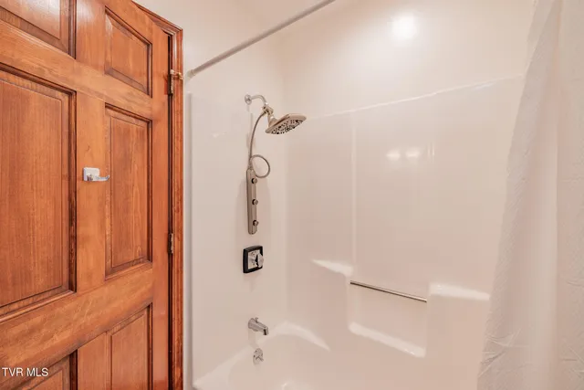 $1,700,000 | 3606 Honeywood Drive, Johnson City, TN 37604